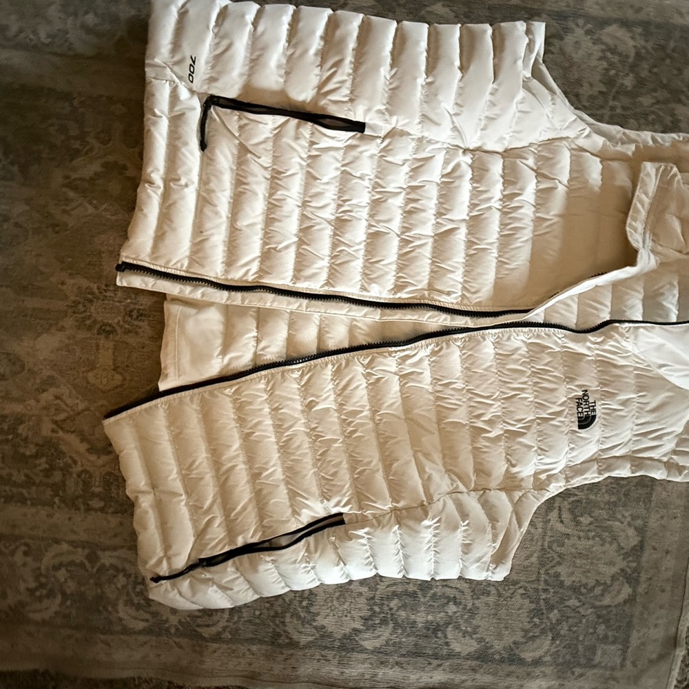 The North Face Women's Ivory Puffer Vest